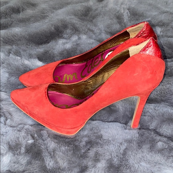Sam Edelman SZ 9.5 Red Suede Heels - Picture 2 of 6